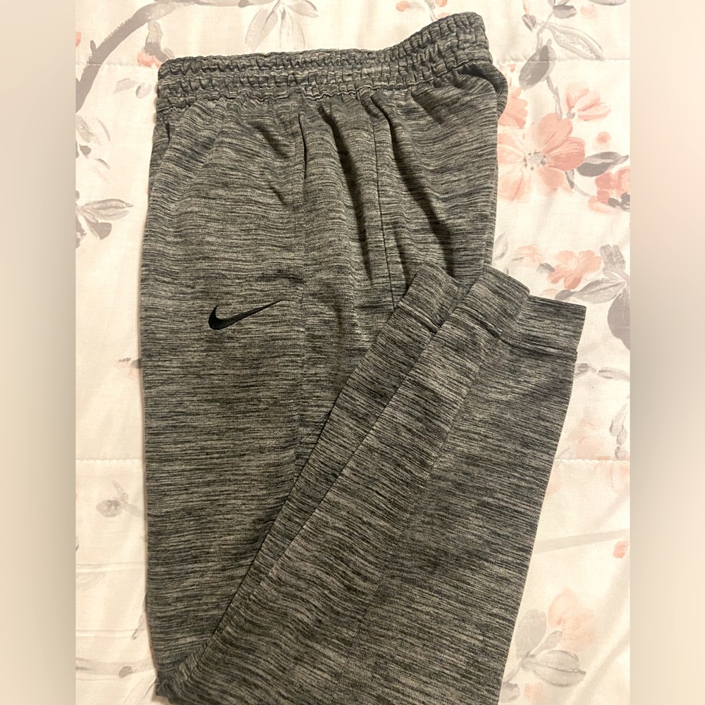 Nike joggers